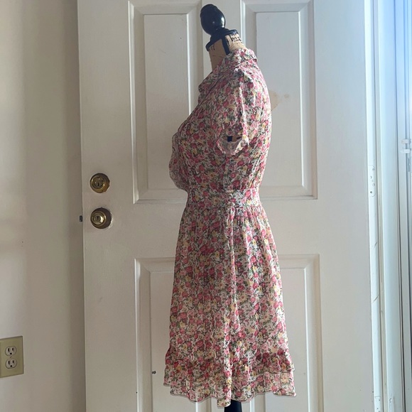 Floral Print Ruffled Dress - Picture 9 of 13